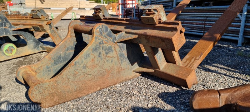 SE Pallegaffel med S60 feste - Attachment for Construction machinery: picture 2 SE Pallegaffel med S60 feste - Attachment for Construction machinery: picture 2
