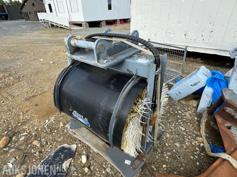 Snowstar feiekost - S60 - Gravemaskin - Attachment for Construction machinery: picture 2 Snowstar feiekost - S60 - Gravemaskin - Attachment for Construction machinery: picture 2