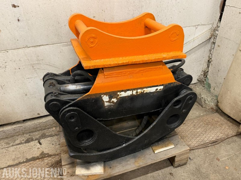 Sorterings/rivings klype S60 - Attachment for Construction machinery: picture 1 Sorterings/rivings klype S60 - Attachment for Construction machinery: picture 1