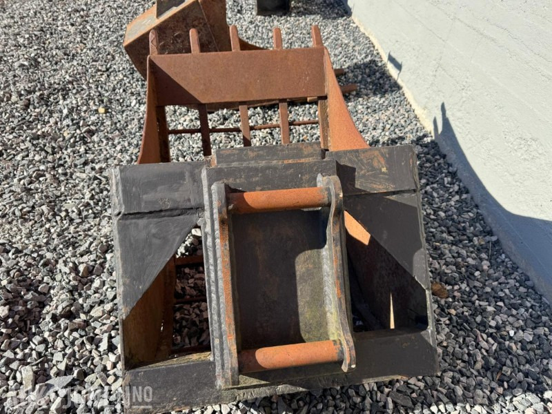 Sorteringsskuffe med tann / S40 feste - Attachment for Construction machinery: picture 4 Sorteringsskuffe med tann / S40 feste - Attachment for Construction machinery: picture 4