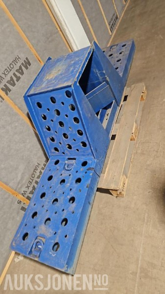 Broshuis Brønntralle mellomlegg - Construction equipment: picture 1 Broshuis Brønntralle mellomlegg - Construction equipment: picture 1