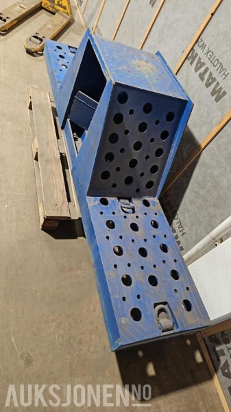 Broshuis Brønntralle mellomlegg - Construction equipment: picture 2 Broshuis Brønntralle mellomlegg - Construction equipment: picture 2