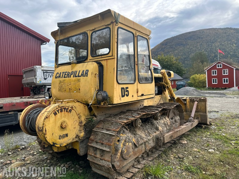 Cat D5 Bulldoser // doser - Construction equipment: picture 4 Cat D5 Bulldoser // doser - Construction equipment: picture 4
