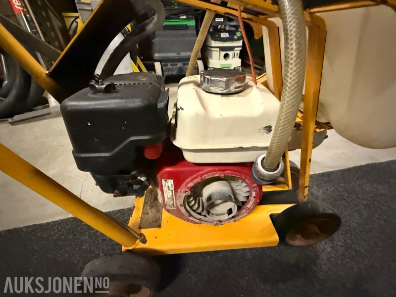 Cedima CF-7 Asfalt/betongsag - Construction equipment: picture 4 Cedima CF-7 Asfalt/betongsag - Construction equipment: picture 4