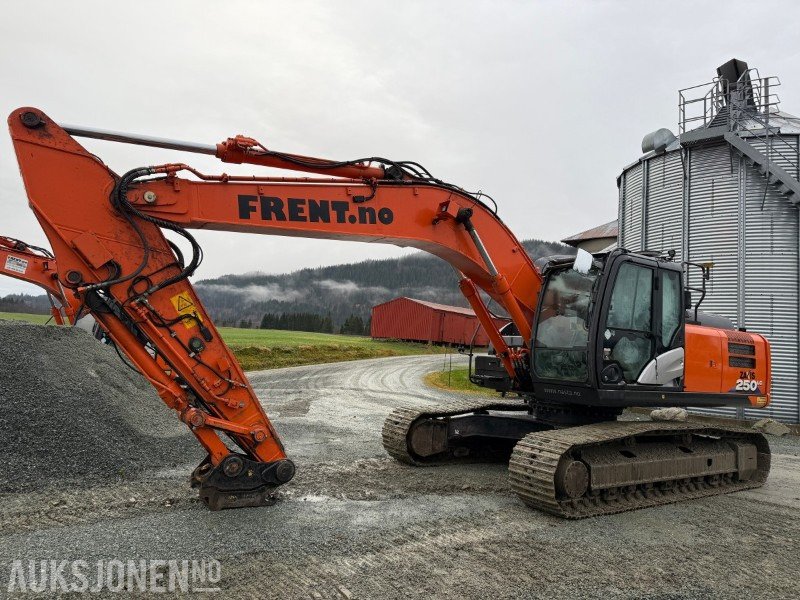 Hitachi ZX250 LC-6 EC223, GPS, Sentralsmøring, 2 skuffer, LED - Excavator: picture 1 Hitachi ZX250 LC-6 EC223, GPS, Sentralsmøring, 2 skuffer, LED - Excavator: picture 1