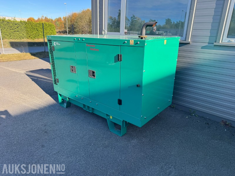 2022 Cummins C22D5 Aggregat - Generator - 22 KVA - 400 Volt - Industrial equipment: picture 2 2022 Cummins C22D5 Aggregat - Generator - 22 KVA - 400 Volt - Industrial equipment: picture 2