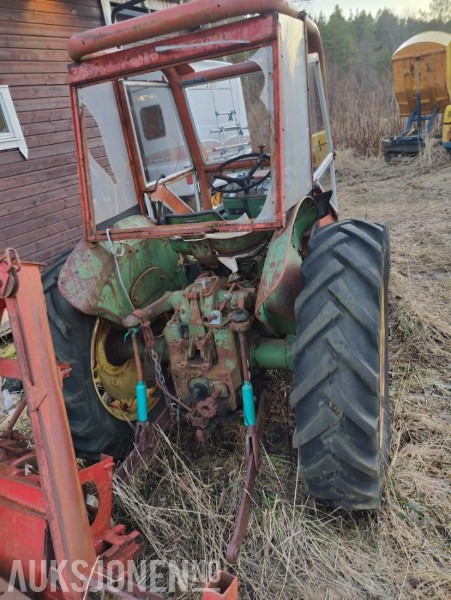 John Deere 510 traktor prosjekt - Farm tractor: picture 4 John Deere 510 traktor prosjekt - Farm tractor: picture 4