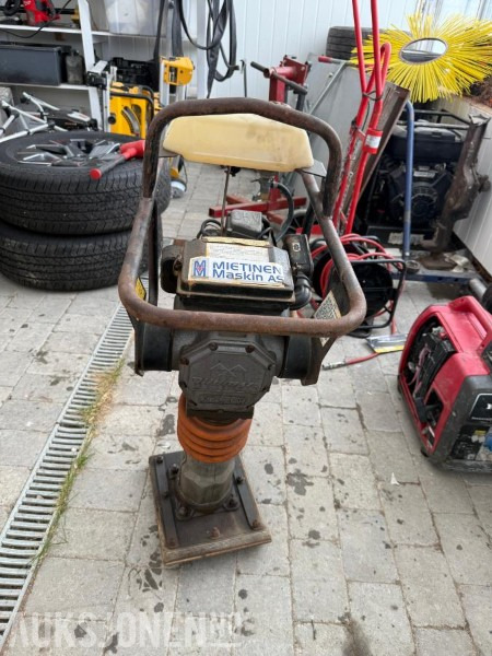 Roller MIKASA MT52FW stamper: picture 1