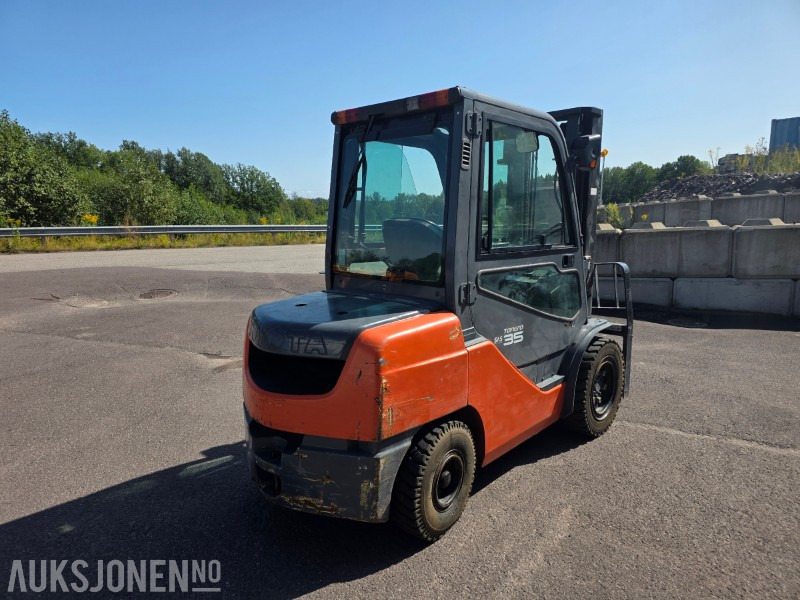 2008 Toyota Tonero 35 Motvektstruck - Diesel - 7972 Arbeidstimer - - Material handling equipment: picture 5 2008 Toyota Tonero 35 Motvektstruck - Diesel - 7972 Arbeidstimer - - Material handling equipment: picture 5