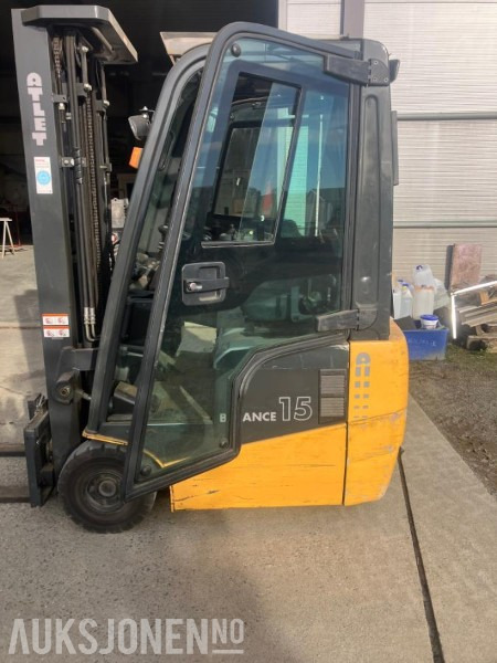 2011 Atlet ET-15 48V - Material handling equipment: picture 3 2011 Atlet ET-15 48V - Material handling equipment: picture 3