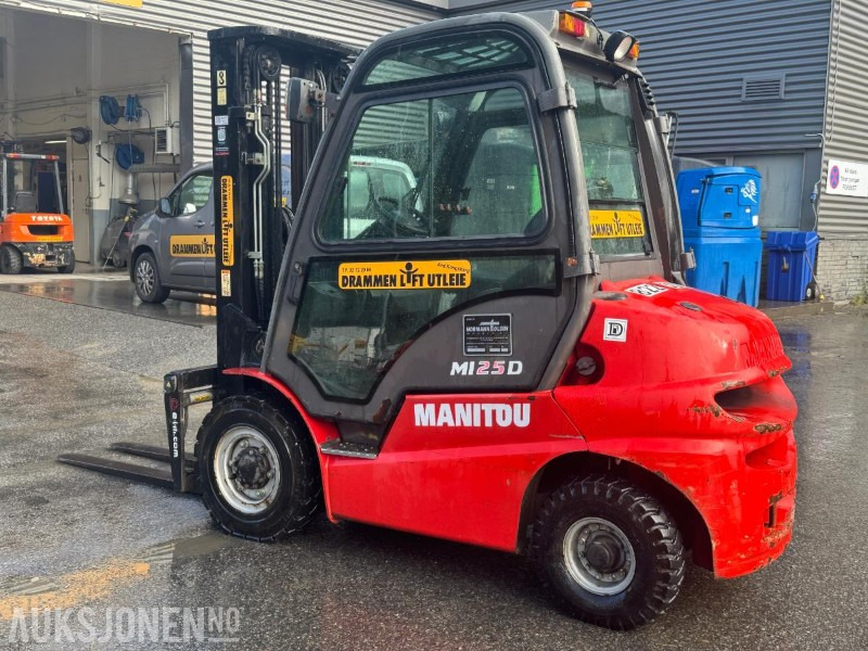 2014 Manitou MI25D motvektstruck / 4 meter løftehøyde - Material handling equipment: picture 3 2014 Manitou MI25D motvektstruck / 4 meter løftehøyde - Material handling equipment: picture 3