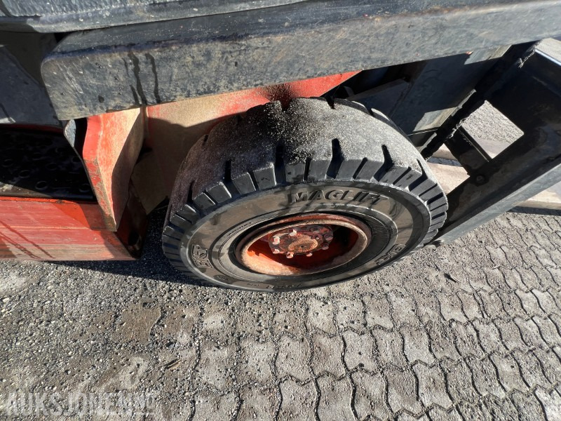 Leasing of  Nissan E25 med 2500kg løfte kapasitet 3,3 m løfte høyde Nissan E25 med 2500kg løfte kapasitet 3,3 m løfte høyde: picture 12 Leasing of  Nissan E25 med 2500kg løfte kapasitet 3,3 m løfte høyde Nissan E25 med 2500kg løfte kapasitet 3,3 m løfte høyde: picture 12