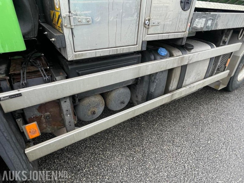 Municipal/ Special vehicle 2010 VOLVO FH500 8X4 INTERCONSULT SS2343 BST3-17CR ADR SLAMSUGER MED HØYTRYKKSPYLER - 203576 KM.: picture 9