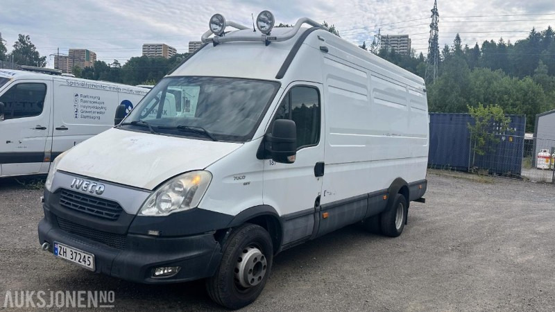 2013 IVECO DAILY 70C17 EEV 3,0 170 HK | DIESELVARMER | ARBEIDSLYS | HENGERFESTE 3500 KG - Municipal/ Special vehicle: picture 1 2013 IVECO DAILY 70C17 EEV 3,0 170 HK | DIESELVARMER | ARBEIDSLYS | HENGERFESTE 3500 KG - Municipal/ Special vehicle: picture 1