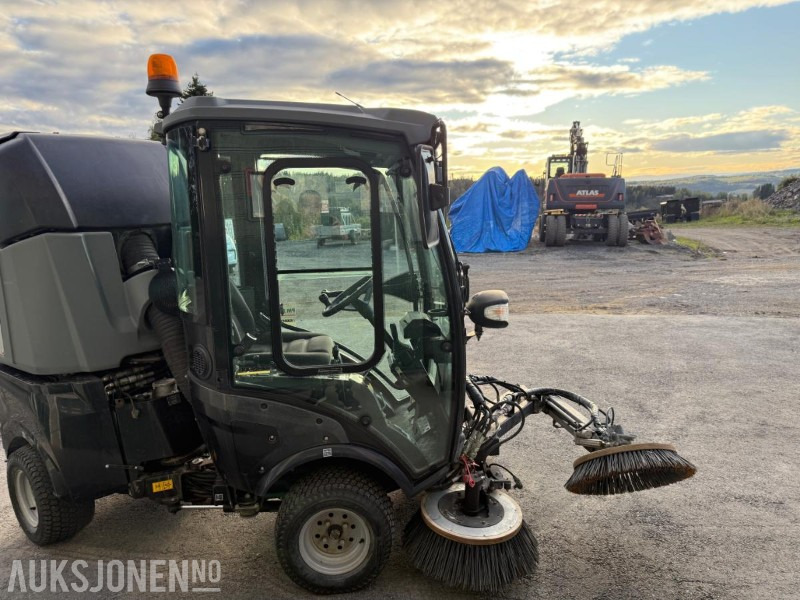 2013 Kärcher Feiemaskin/multimaskin lite brukt - Municipal/ Special vehicle: picture 4 2013 Kärcher Feiemaskin/multimaskin lite brukt - Municipal/ Special vehicle: picture 4