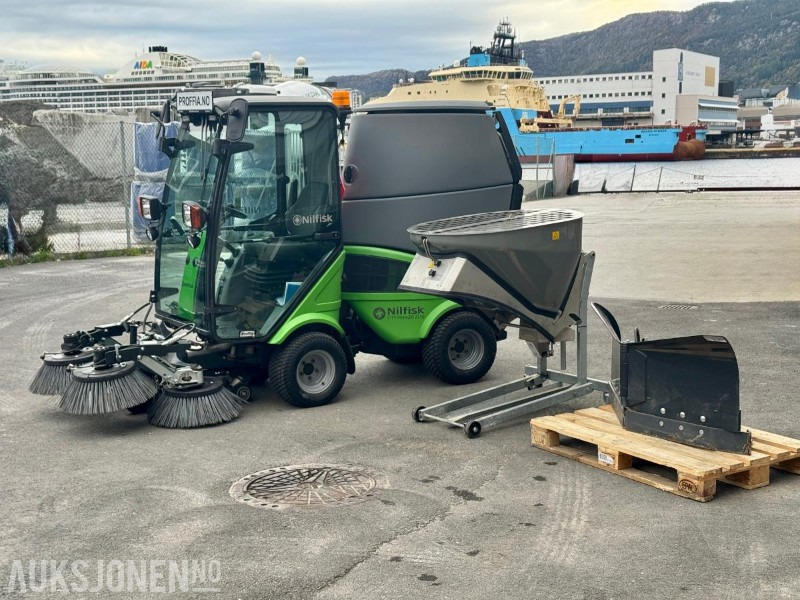 2016 Egholm City Ranger 2250 - Kostebil - Feiebil - Timer: 830 - Municipal/ Special vehicle: picture 1 2016 Egholm City Ranger 2250 - Kostebil - Feiebil - Timer: 830 - Municipal/ Special vehicle: picture 1