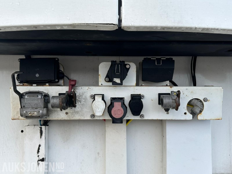 Schmitz Cargobull SKO 24/L – Dobbel kjøler – 2016 – EU til 07/2026 – Klar for bruk! - Trailer: picture 5 Schmitz Cargobull SKO 24/L – Dobbel kjøler – 2016 – EU til 07/2026 – Klar for bruk! - Trailer: picture 5