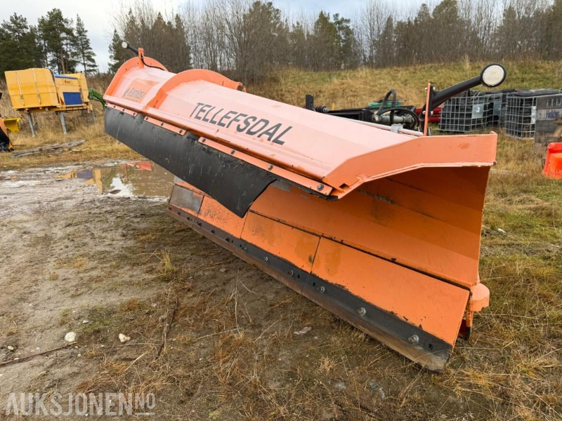 2014 Tellefsdal SL 3700 Kasteplog – Norskprodusert - Truck: picture 3 2014 Tellefsdal SL 3700 Kasteplog – Norskprodusert - Truck: picture 3