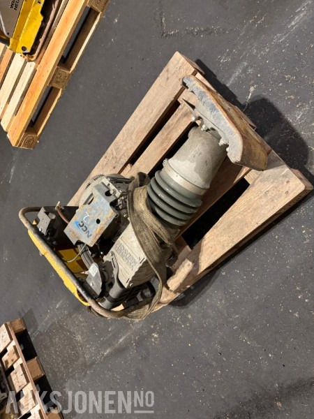 Wacker Neuson DS70 vibratorstamper - Roller: picture 1 Wacker Neuson DS70 vibratorstamper - Roller: picture 1