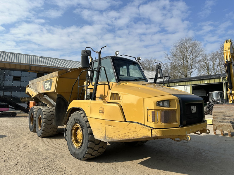 Caterpillar 730 C Body heat - Tailgate - Central Lubrication - Dumper: picture 2 Caterpillar 730 C Body heat - Tailgate - Central Lubrication - Dumper: picture 2