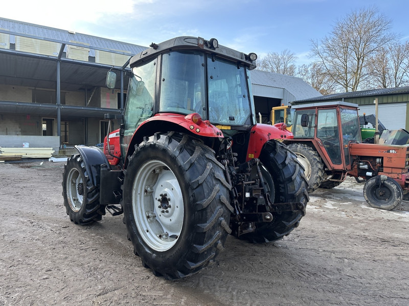 Massey Ferguson 5445 - Farm tractor: picture 3 Massey Ferguson 5445 - Farm tractor: picture 3