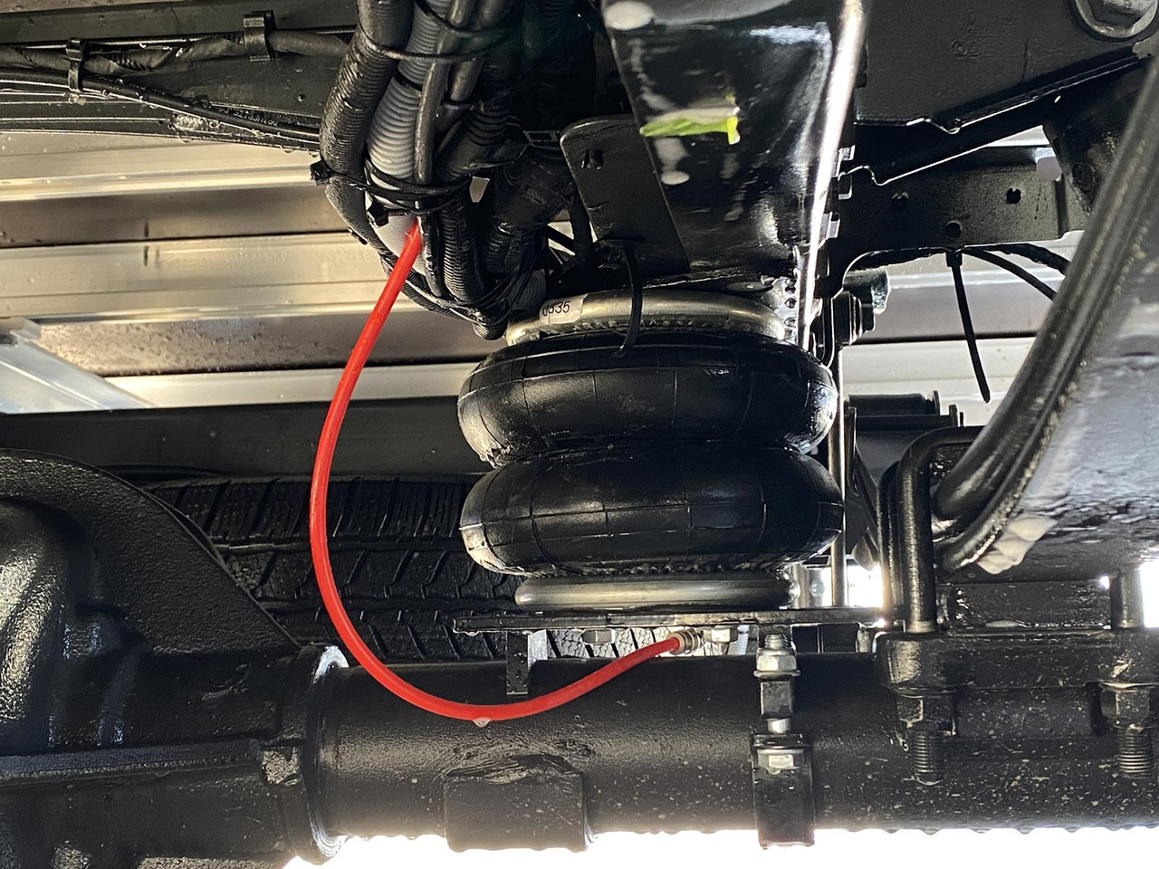 Leasing of IVECO DAILY 35S18HP D30C | PRITSCHE PLANE + SCHLAFKABINE + LADERAMPE IVECO DAILY 35S18HP D30C | PRITSCHE PLANE + SCHLAFKABINE + LADERAMPE: picture 31 Leasing of IVECO DAILY 35S18HP D30C | PRITSCHE PLANE + SCHLAFKABINE + LADERAMPE IVECO DAILY 35S18HP D30C | PRITSCHE PLANE + SCHLAFKABINE + LADERAMPE: picture 31