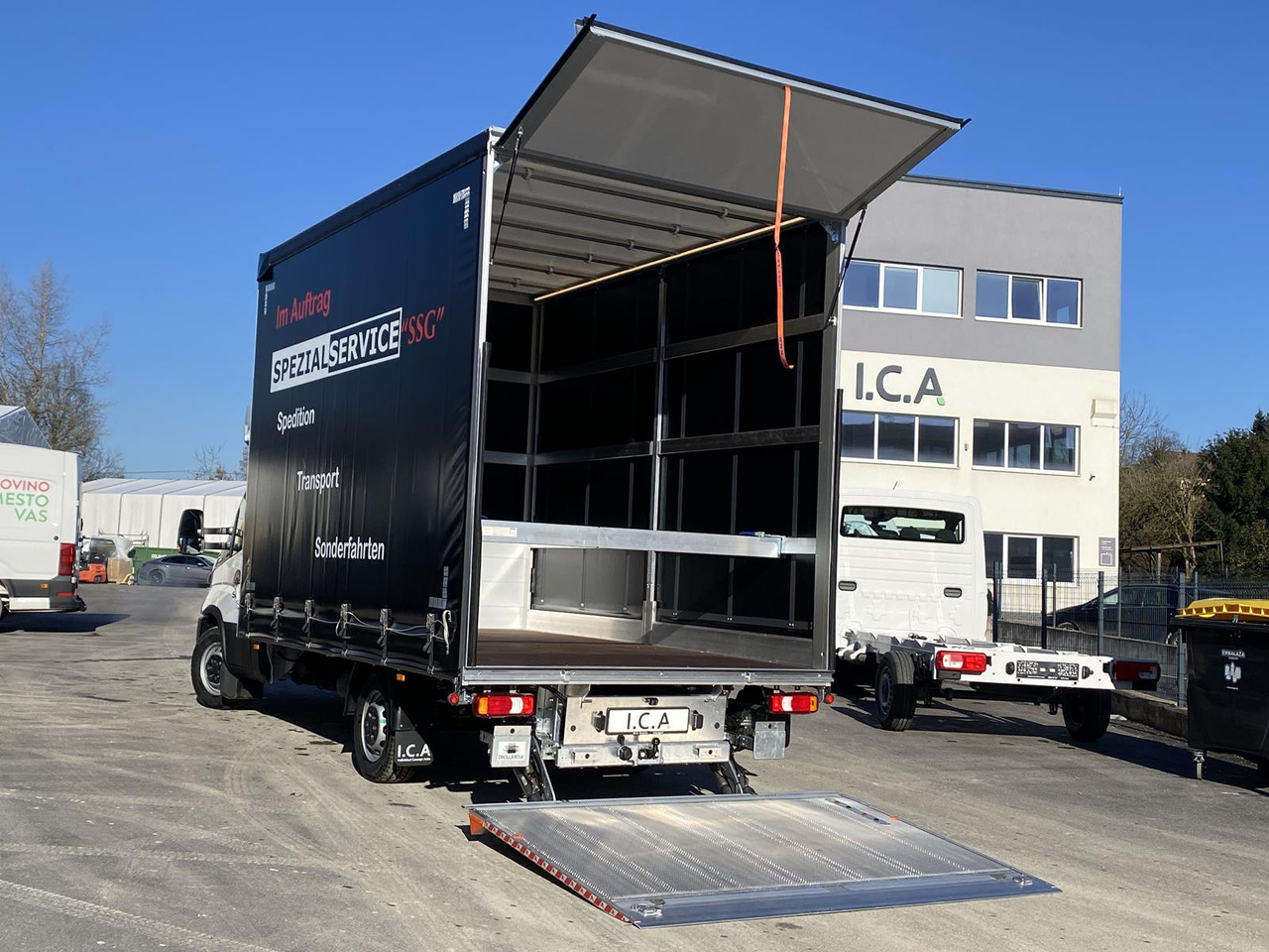 Leasing of IVECO DAILY 35S18HP D30C | PRITSCHE PLANE + SCHLAFKABINE + LADERAMPE IVECO DAILY 35S18HP D30C | PRITSCHE PLANE + SCHLAFKABINE + LADERAMPE: picture 15 Leasing of IVECO DAILY 35S18HP D30C | PRITSCHE PLANE + SCHLAFKABINE + LADERAMPE IVECO DAILY 35S18HP D30C | PRITSCHE PLANE + SCHLAFKABINE + LADERAMPE: picture 15