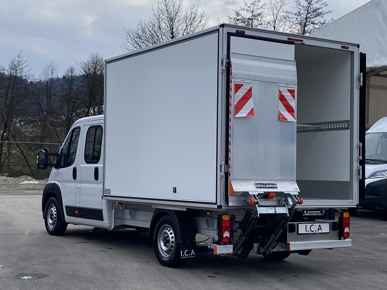 OPEL MOVANO 1+6 DOKA 140PS | KÜHLKOFFER + LADERAMPE - Refrigerated van: picture 1 OPEL MOVANO 1+6 DOKA 140PS | KÜHLKOFFER + LADERAMPE - Refrigerated van: picture 1