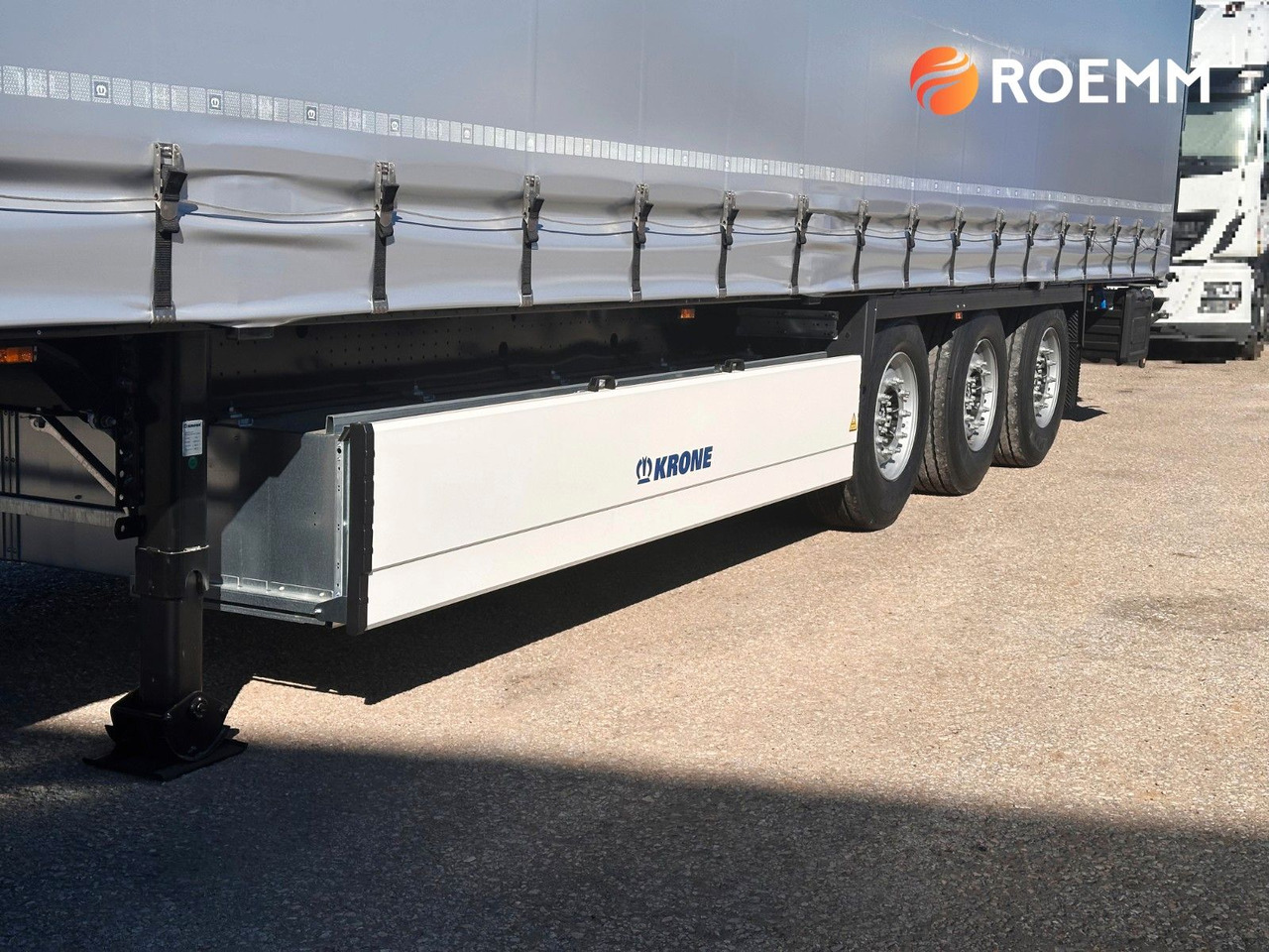 Krone ProfiLiner*XL*Lift*BPW*ADR*Getränk*Edscha*Pallet - Curtainsider semi-trailer: picture 3 Krone ProfiLiner*XL*Lift*BPW*ADR*Getränk*Edscha*Pallet - Curtainsider semi-trailer: picture 3