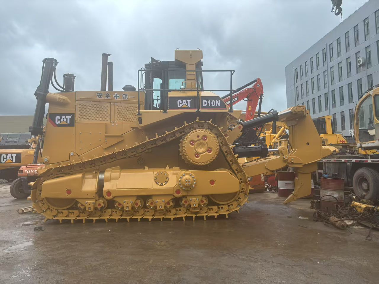 Caterpillar CAT CAT D10N D9R D8R D8N D8T D7G D7R D6G D6R D5K D4C Used Bulldozer Dozer - Bulldozer: picture 4 Caterpillar CAT CAT D10N D9R D8R D8N D8T D7G D7R D6G D6R D5K D4C Used Bulldozer Dozer - Bulldozer: picture 4