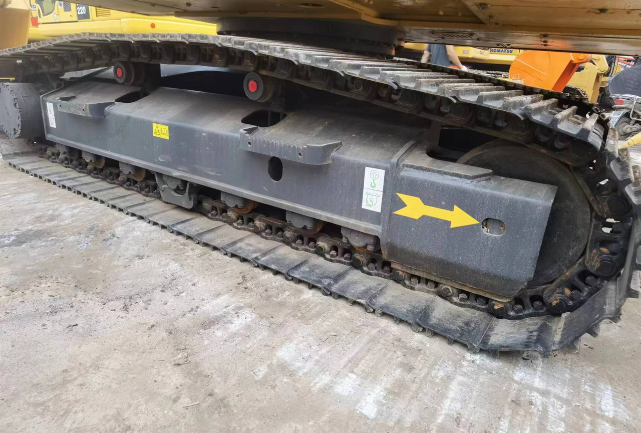 Crawler excavator Komatsu PC200 PC210 PC220 Used Excavator in Excellent Work Condition: picture 7 Crawler excavator Komatsu PC200 PC210 PC220 Used Excavator in Excellent Work Condition: picture 7