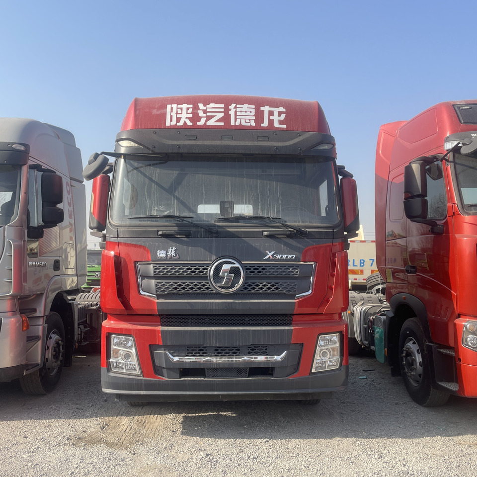Shacman New or Used (6*4) ,(8*2) (8*4)Semi Truck Head Tractor Head Tipper Head - Tractor unit: picture 3 Shacman New or Used (6*4) ,(8*2) (8*4)Semi Truck Head Tractor Head Tipper Head - Tractor unit: picture 3