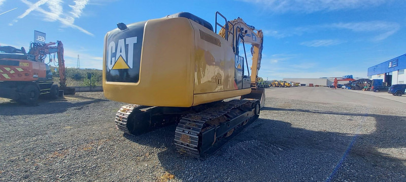 Caterpillar 323ELN - Crawler excavator: picture 2 Caterpillar 323ELN - Crawler excavator: picture 2