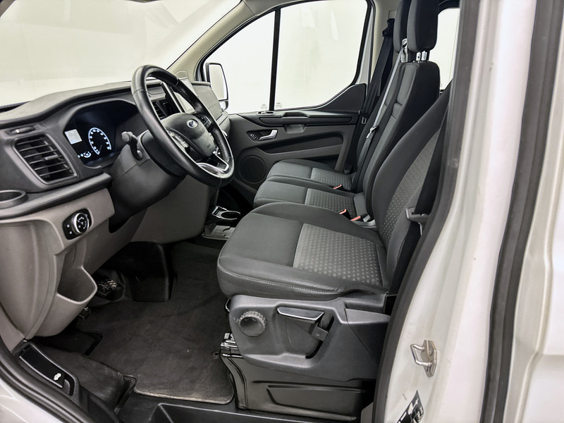 Ford Transit Custom 340 2.0 TDCI L2H1 170pk Dubbele Cabine Lichtmetaal Trekhaak 3400kg Achteruitrijcamera Cruise Control DC - Small van, Combi van: picture 4 Ford Transit Custom 340 2.0 TDCI L2H1 170pk Dubbele Cabine Lichtmetaal Trekhaak 3400kg Achteruitrijcamera Cruise Control DC - Small van, Combi van: picture 4