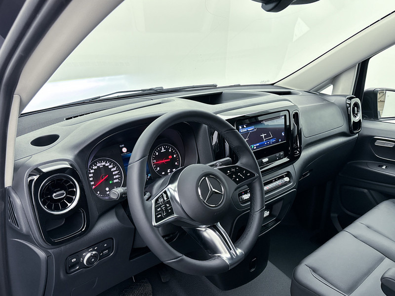 Interior photo 1: Panel van Mercedes-Benz Vito 116 CDI L2 Select NIEUW Direct Leverbaar Multibeam LED Grafietgrijs Navigatie Trekhaak Achteruitrijcamera Cruise Control
