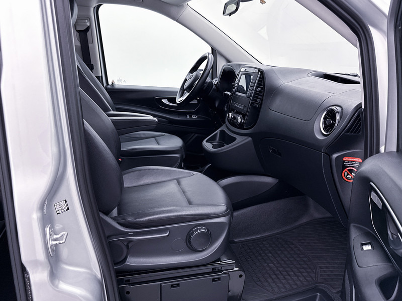 Small van, Combi van Mercedes-Benz Vito 119 CDI Lang DC Distronic 19"inch lichtmetaal 2x schuifdeur Led Stoelverwarming Navigatie Dubbele cabine Automatische airco: picture 14