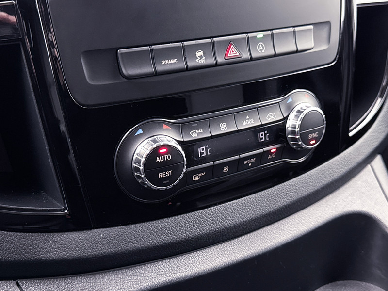 Small van, Combi van Mercedes-Benz Vito 119 CDI Lang DC Distronic 19"inch lichtmetaal 2x schuifdeur Led Stoelverwarming Navigatie Dubbele cabine Automatische airco: picture 8