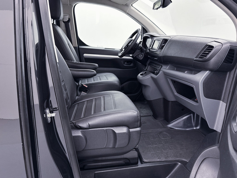 Small van, Combi van Peugeot Expert 231L 2.0 BlueHDI 180 Dubbele Cabine Premium Pack 177PK Trekhaak Navigatie Achteruitrijcamera Climate Control: picture 17
