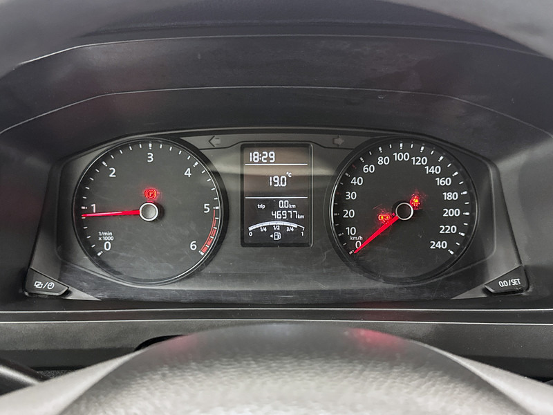 Volkswagen Transporter 2.0 TDI L1H1 Imperiaal Cruise control Airco Betimmering - Small van: picture 5 Volkswagen Transporter 2.0 TDI L1H1 Imperiaal Cruise control Airco Betimmering - Small van: picture 5