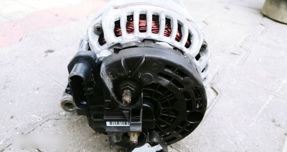 MAN 1-series (-1988) - Alternator for Truck: picture 1 MAN 1-series (-1988) - Alternator for Truck: picture 1
