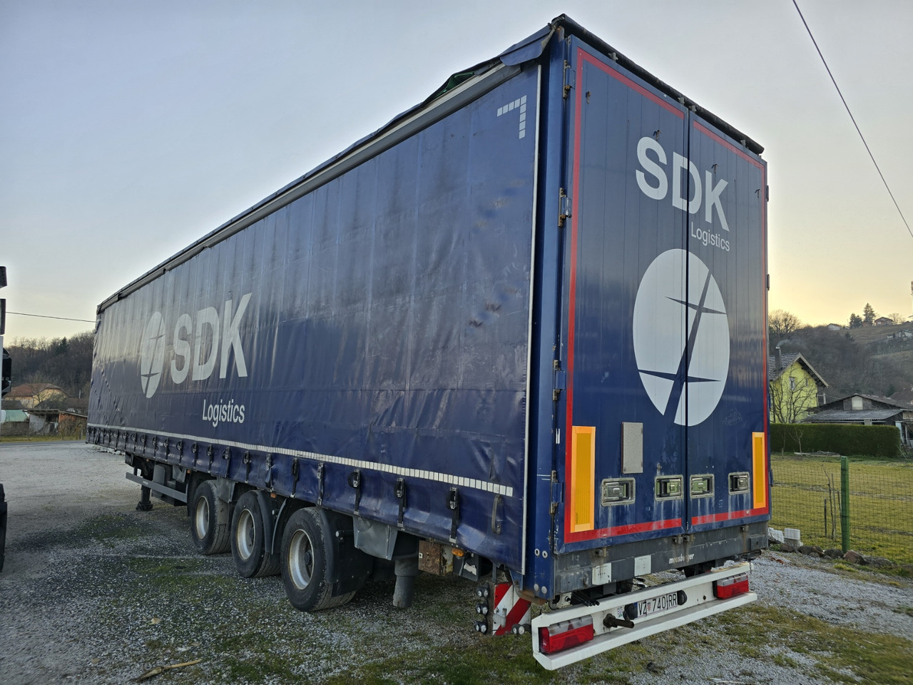 Meusburger MPS-3 Schräglader - Curtainsider semi-trailer: picture 5 Meusburger MPS-3 Schräglader - Curtainsider semi-trailer: picture 5