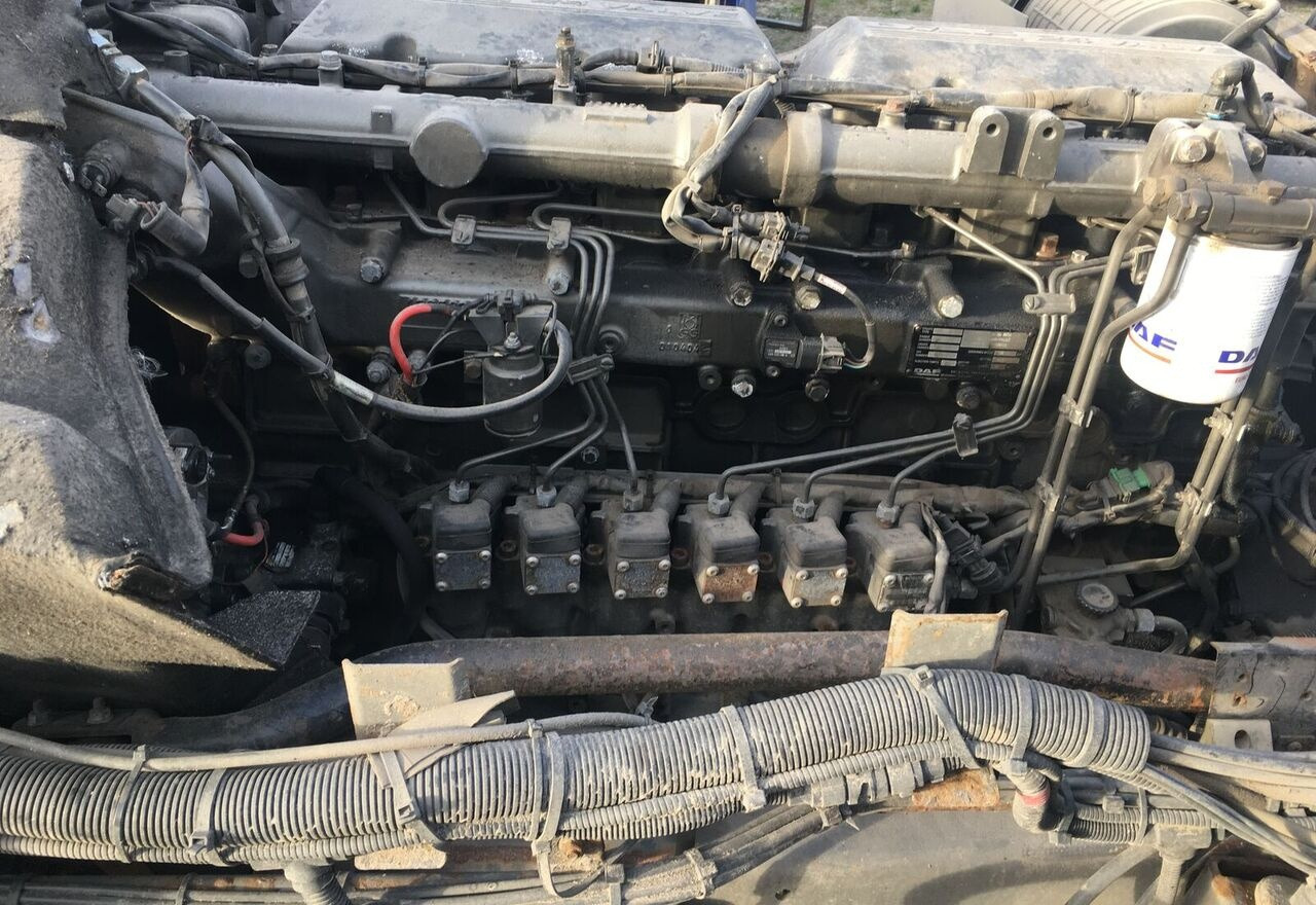 DAF xe280c DAF xf95 truck - Engine for Truck: picture 2 DAF xe280c DAF xf95 truck - Engine for Truck: picture 2