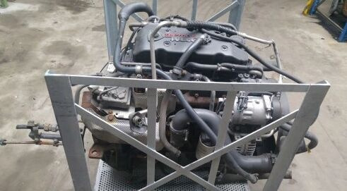 IVECO F4AFE411B   IVECO Eurocargo truck - Engine for Truck: picture 2 IVECO F4AFE411B   IVECO Eurocargo truck - Engine for Truck: picture 2
