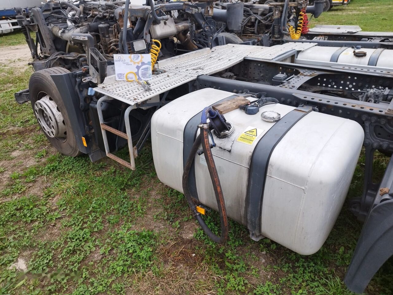 Mercedes-Benz Actros OM471 Mercedes-Benz Actros truck - Frame/ Chassis for Truck: picture 3 Mercedes-Benz Actros OM471 Mercedes-Benz Actros truck - Frame/ Chassis for Truck: picture 3