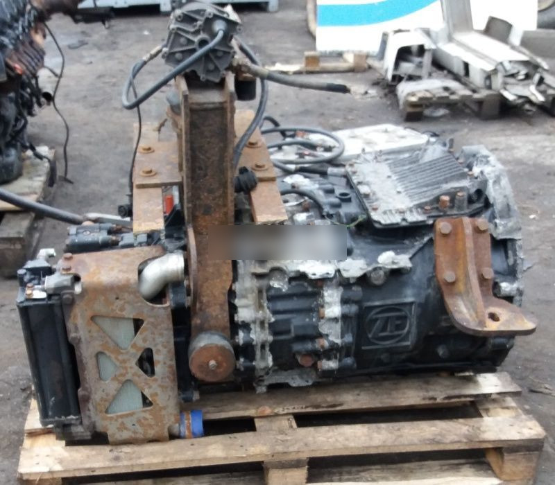 ZF 10AS2310B - Gearbox for Truck: picture 2 ZF 10AS2310B - Gearbox for Truck: picture 2