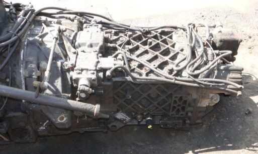 ZF Ecosplit 16S151 1315051740 truck - Gearbox for Truck: picture 3 ZF Ecosplit 16S151 1315051740 truck - Gearbox for Truck: picture 3