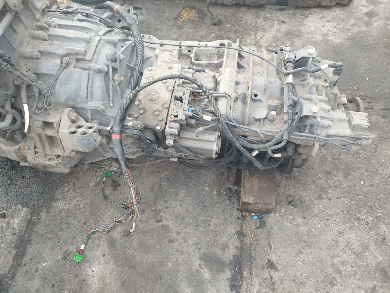 ZF truck - Gearbox for Truck: picture 3 ZF truck - Gearbox for Truck: picture 3