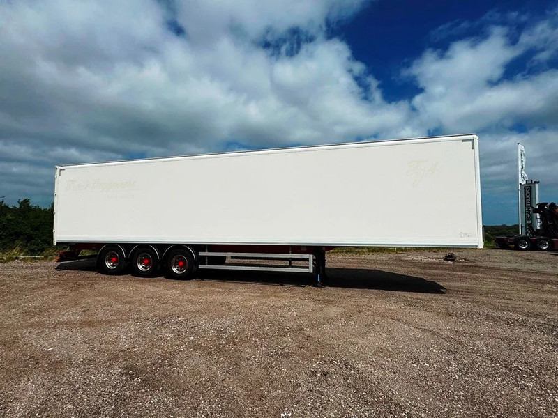 SDC 13,60 Boks - Closed box semi-trailer: picture 5 SDC 13,60 Boks - Closed box semi-trailer: picture 5