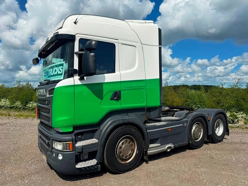 Scania R520 V8 ADR fuel transport. Twensteer. Air / Air suspension. V8 engine. Hydr. system - Tractor unit: picture 3 Scania R520 V8 ADR fuel transport. Twensteer. Air / Air suspension. V8 engine. Hydr. system - Tractor unit: picture 3