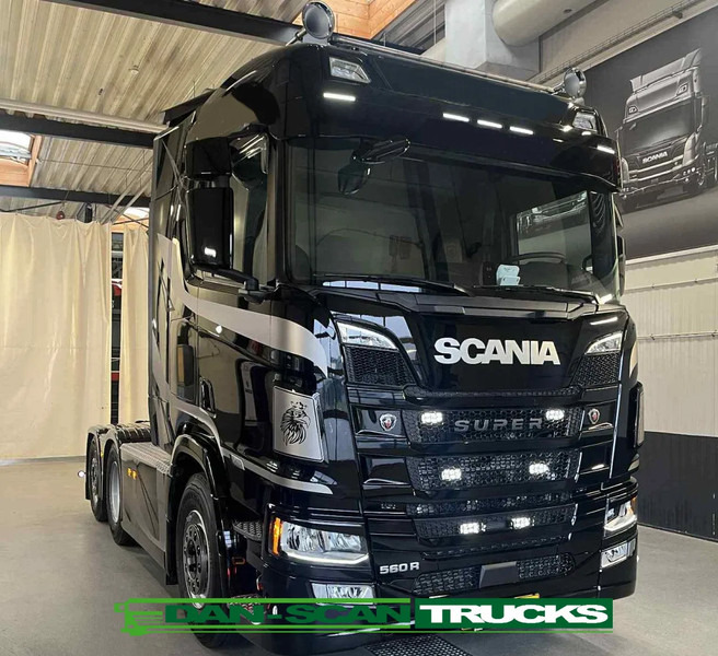 Scania R560 560R super 6x2*4 rearsteering. Hydr. system Air / Air suspension - Tractor unit: picture 2 Scania R560 560R super 6x2*4 rearsteering. Hydr. system Air / Air suspension - Tractor unit: picture 2